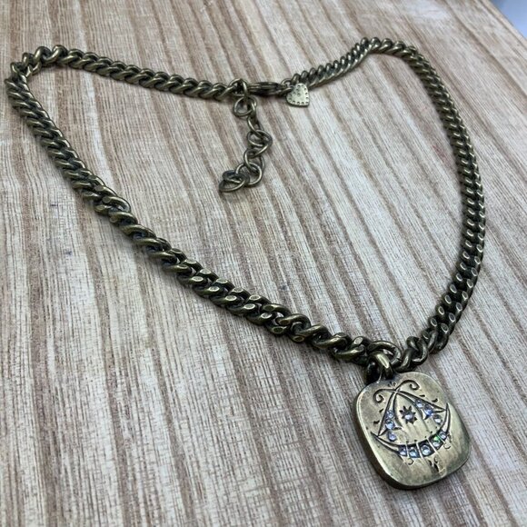Stella & Dot Distressed Gold Tone Jezebel Pendant Necklace - Picture 1 of 8
